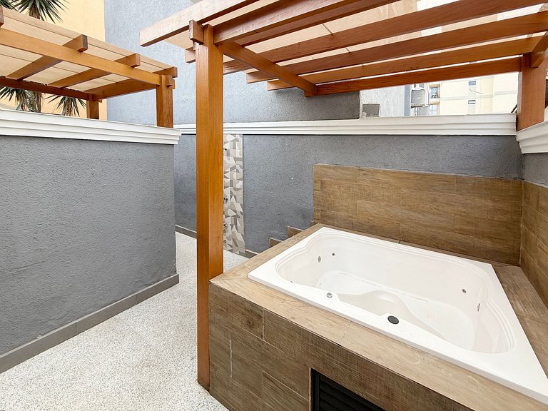 Suite con Jacuzzi Climatizado en Marmeu Tombo
