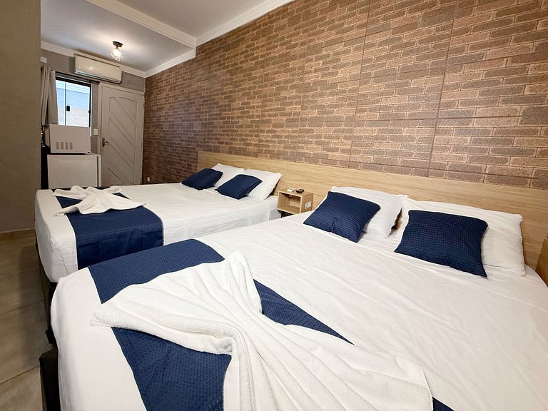 Suite con Jacuzzi Climatizado en Marmeu Tombo