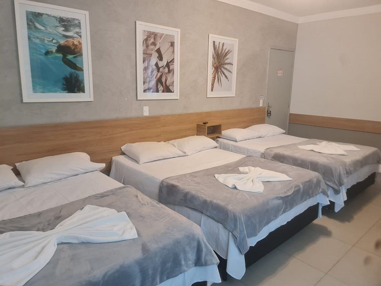 Estúdio 1 em Aparthotel uma quadra da praia