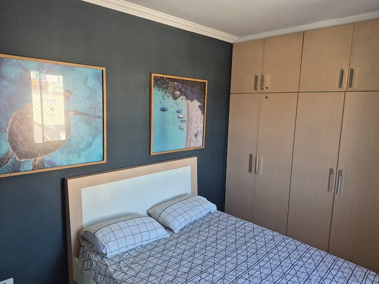 Cobertura de 3 quartos com hidromassagem e vista do por-do-s