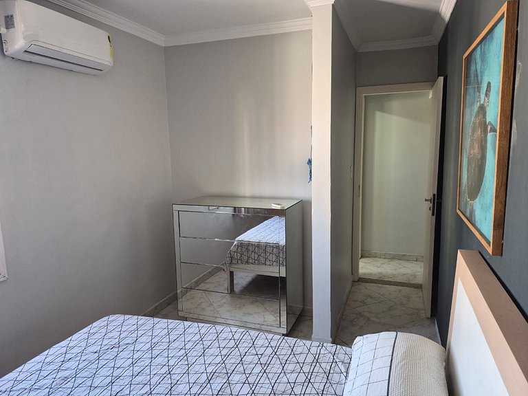 Cobertura de 3 quartos com hidromassagem e vista do por-do-s