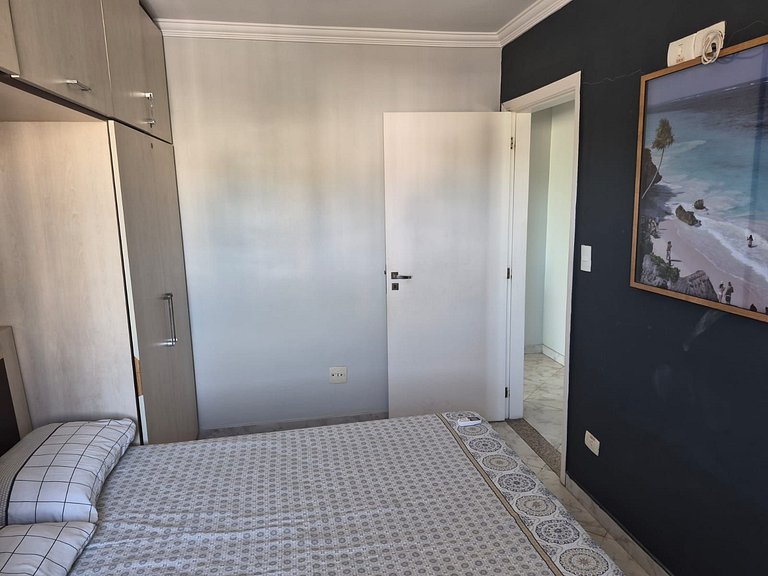Cobertura de 3 quartos com hidromassagem e vista do por-do-s